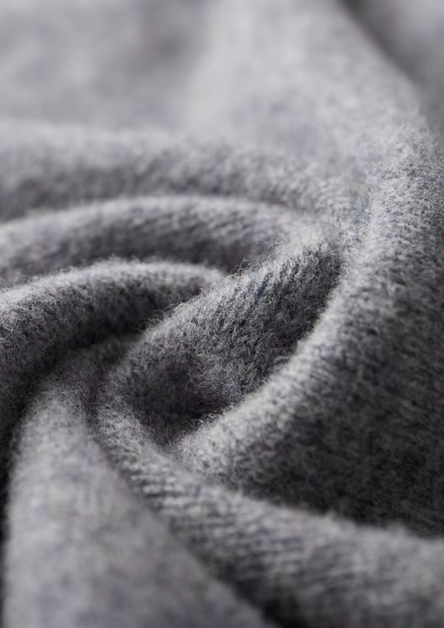 PURE EXTRA-FINE MERINO WOOL TWO TONE SET