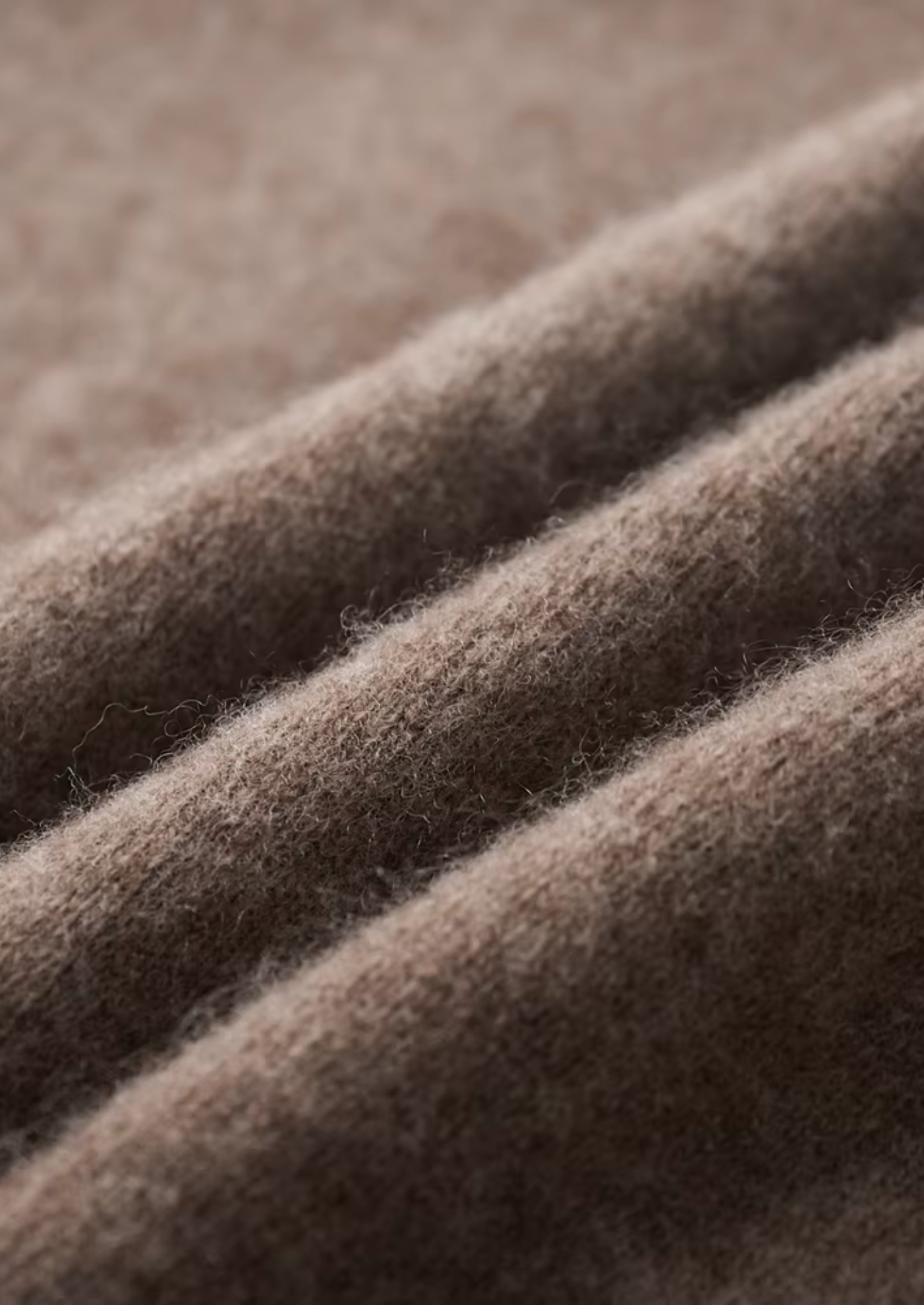 PREMIUM CASHMERE LEISURE SET